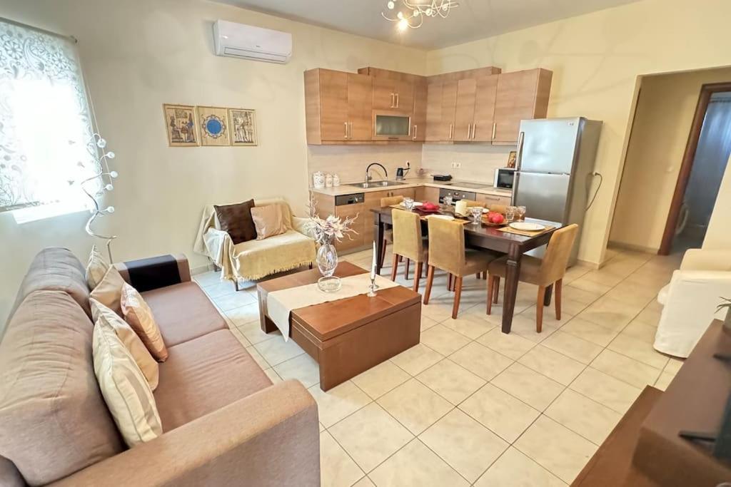 Sofias House Daire Tríkala Dış mekan fotoğraf