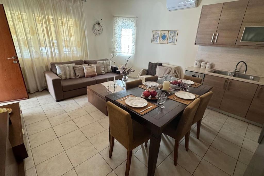 Sofias House Daire Tríkala Dış mekan fotoğraf