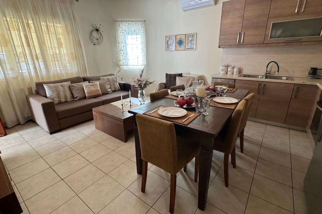 Sofias House Daire Tríkala Dış mekan fotoğraf